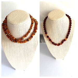 Bundle of two Baltic ambers necklaces